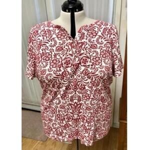 Karen Scott red and white split neck tee size 2x. New with tags.